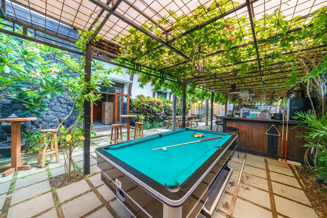 Black Pearl Hostel Canggu Εξωτερικό φωτογραφία