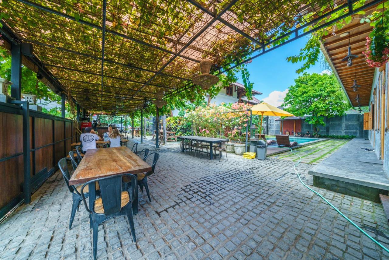 Black Pearl Hostel Canggu Εξωτερικό φωτογραφία
