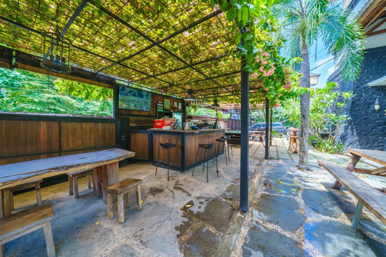 Black Pearl Hostel Canggu Εξωτερικό φωτογραφία
