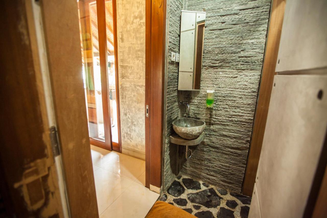 Black Pearl Hostel Canggu Εξωτερικό φωτογραφία